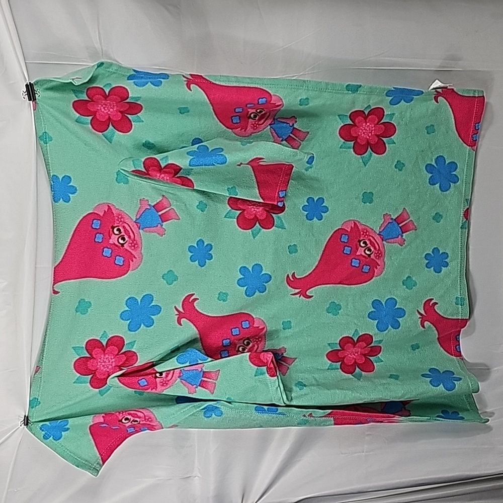 Trolls Blanket with Sleeves